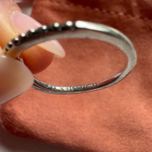 Pandora Wishbone Ring - Picture 3 of 5